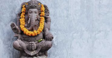 Aprenda como são os rituais fúnebres do hinduísmo